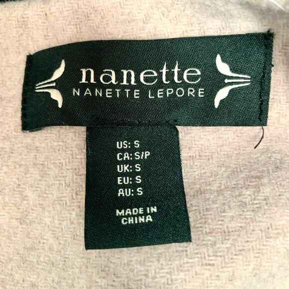 Nanette Lepore Plaid Button Front Coat Size Small - Picture 8 of 9